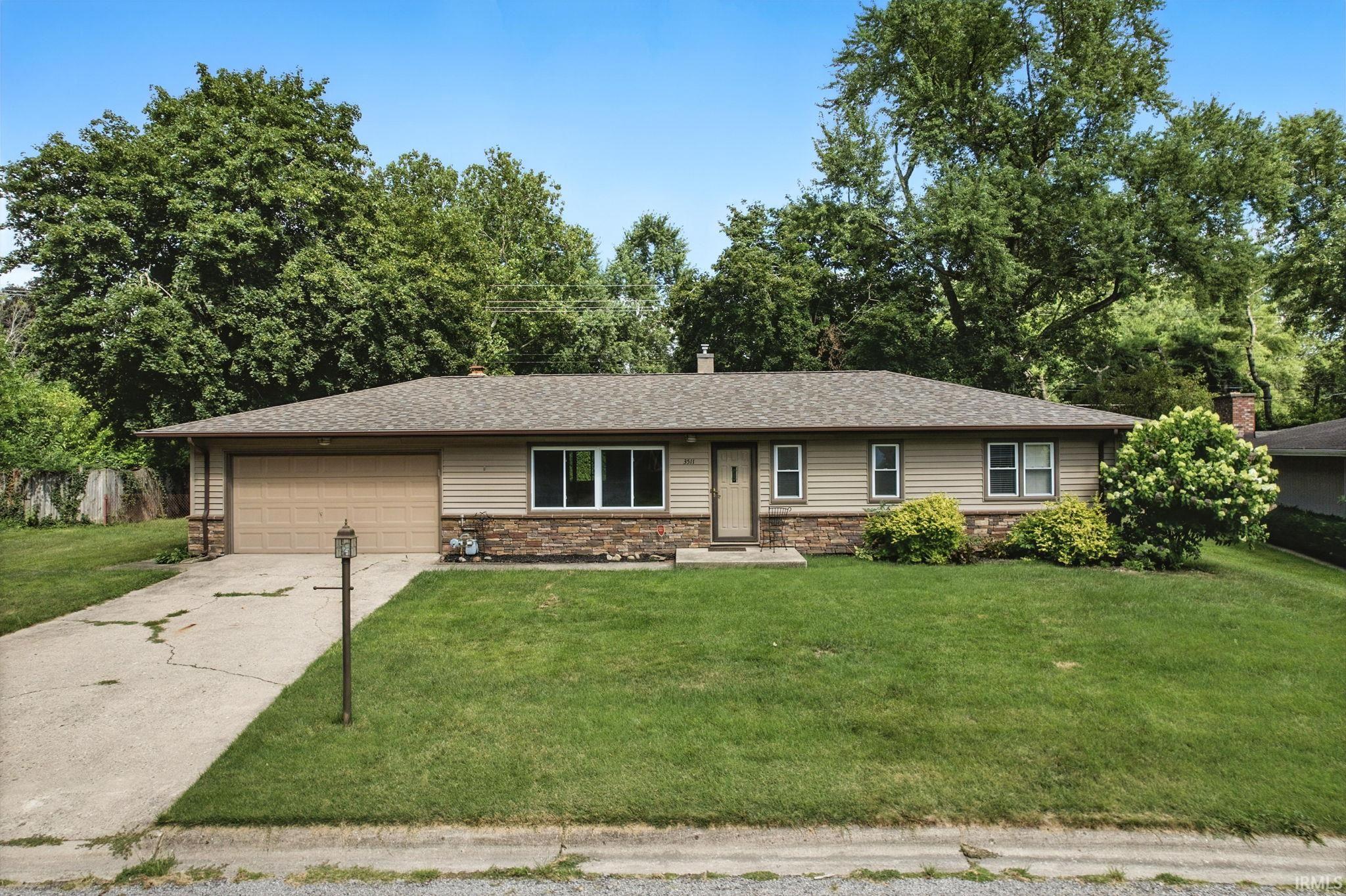 Lafayette, Indiana 47909, United States, 3 Bedrooms Bedrooms, ,2 BathroomsBathrooms,Residential,Active,177933