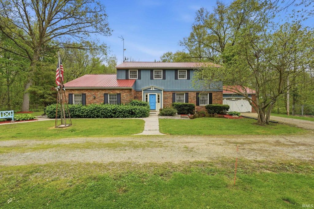 Photo of 10075 N AL- PA Drive, Decatur, IN 46733 (MLS # 202617466)