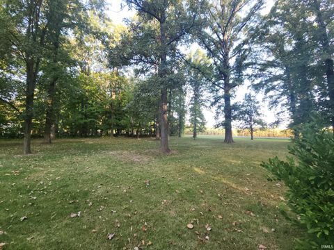 Tiny photo for 915 W 150 N, Logansport, IN 46947 (MLS # 202537967)