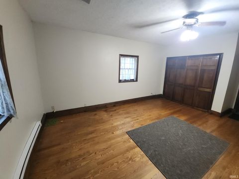 Tiny photo for 915 W 150 N, Logansport, IN 46947 (MLS # 202537967)
