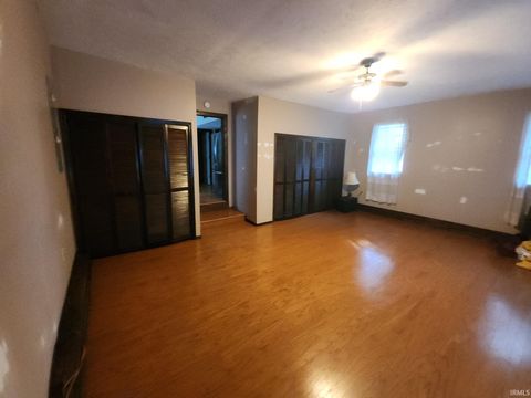 Tiny photo for 915 W 150 N, Logansport, IN 46947 (MLS # 202537967)