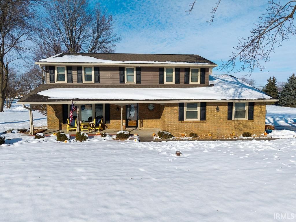 Photo of 3562 W 554 N, Huntington, IN 46750 (MLS # 202548234)
