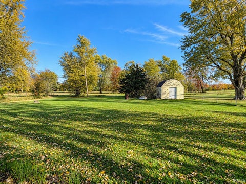 Tiny photo for 1719 W Overlook Drive, Marion, IN 46952 (MLS # 202644896)