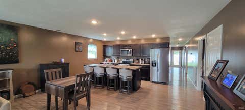 Tiny photo for 614 N 12Th Street, Vincennes, IN 47591 (MLS # 202631505)