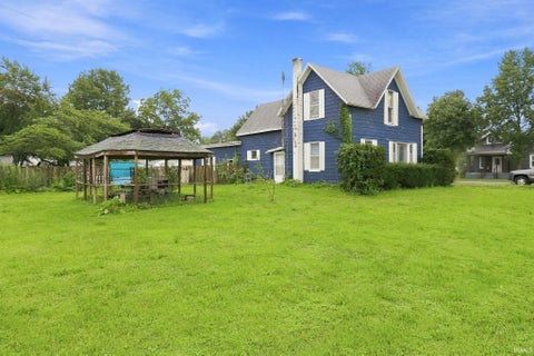 Tiny photo for 301 E Sycamore Street, Silver Lake, IN 46982 (MLS # 202633068)