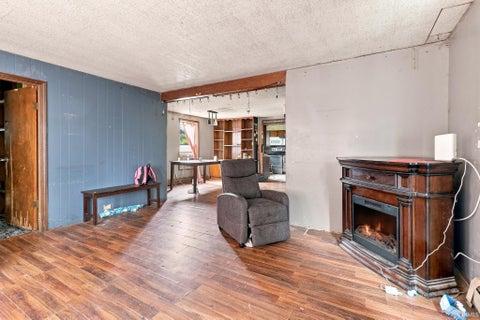 Tiny photo for 301 E Sycamore Street, Silver Lake, IN 46982 (MLS # 202633068)