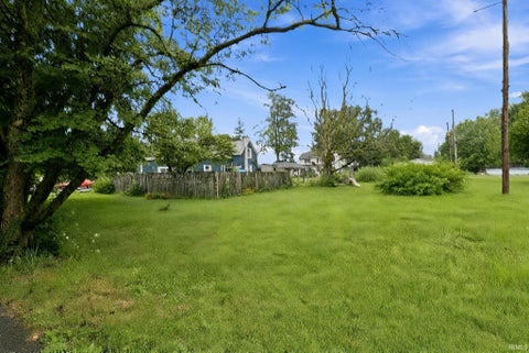 Tiny photo for 301 E Sycamore Street, Silver Lake, IN 46982 (MLS # 202633068)