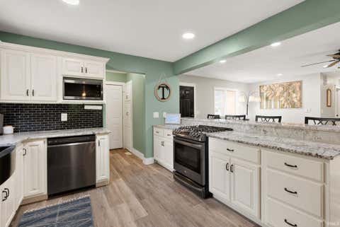 Tiny photo for 515 Meadow Lane, Ossian, IN 46777 (MLS # 202625399)