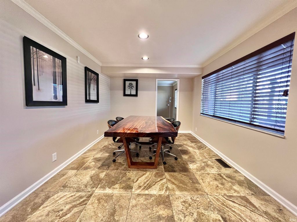 Photo of 712 Maple Lane, Newburgh, IN 47630 (MLS # 202607506)