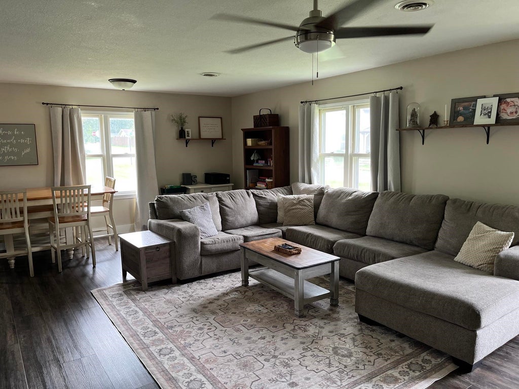 Photo of 506 S Jackson Street, South Whitley, IN 46787 (MLS # 202633331)