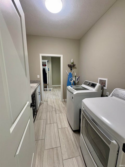 Tiny photo for 4648 Abbeyville Drive, Lafayette, IN 47909 (MLS # 202625418)