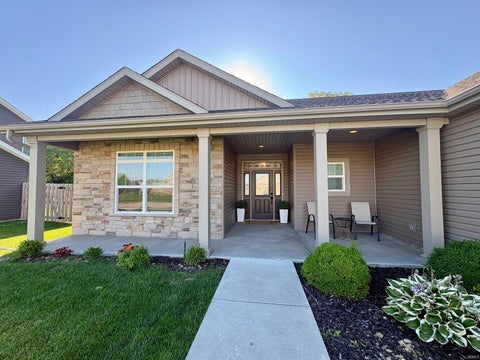 Tiny photo for 4648 Abbeyville Drive, Lafayette, IN 47909 (MLS # 202625418)