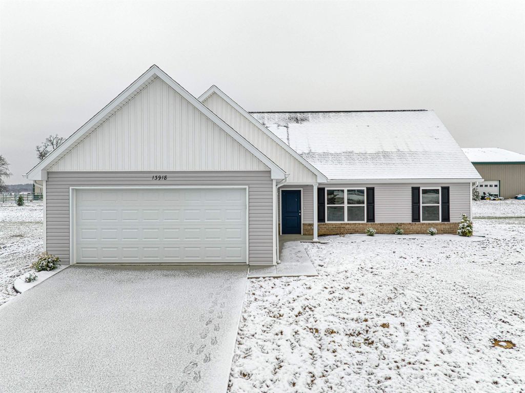 Photo of 13918 Persimmon Drive, Evansville, IN 47725 (MLS # 202547921)
