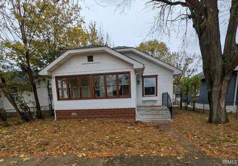 Photo of 1800 W 13Th Street, Muncie, IN 47302 (MLS # 202604652)