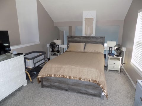 Tiny photo for 1750 Greencastle Drive, Evansville, IN 47715 (MLS # 202638036)