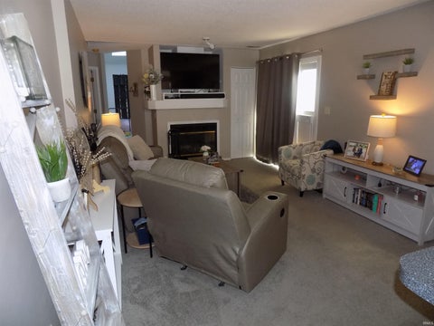 Tiny photo for 1750 Greencastle Drive, Evansville, IN 47715 (MLS # 202638036)