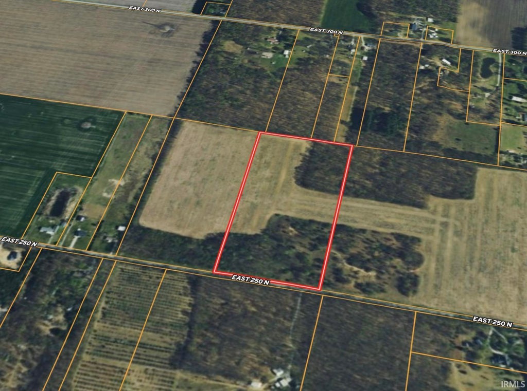 Photo of V/L E 250 N, Grovertown, IN 46531 (MLS # 202643118)
