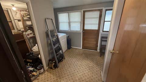 Tiny photo for 1307 wright Street, Logansport, IN 46947 (MLS # 202624611)