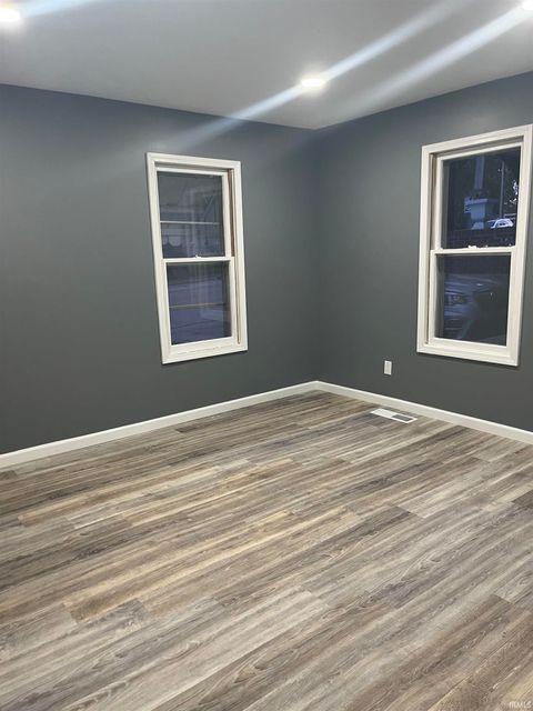 Tiny photo for 326 E 9th Street, Jasper, IN 47546 (MLS # 202616824)