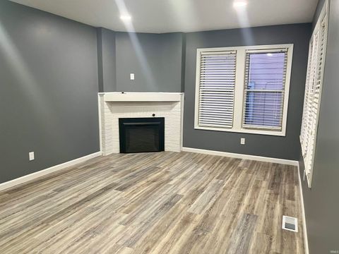 Tiny photo for 326 E 9th Street, Jasper, IN 47546 (MLS # 202616824)