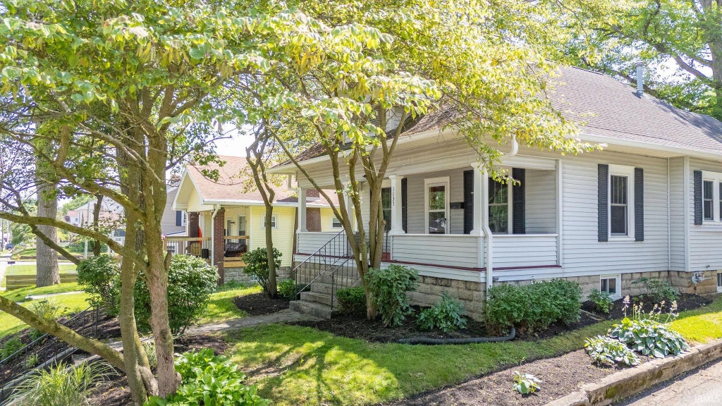 Photo of 1137 S Main Street, New Castle, IN 47362 (MLS # 202622852)