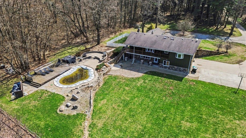 Photo of 25655 New Road, North Liberty, IN 46554 (MLS # 202610208)