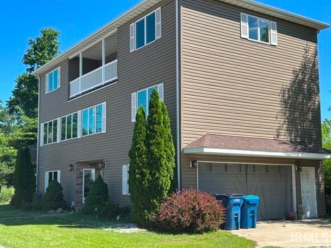 Tiny photo for 8514 Tippecanoe Drive, Walkerton, IN 46574 (MLS # 202624792)