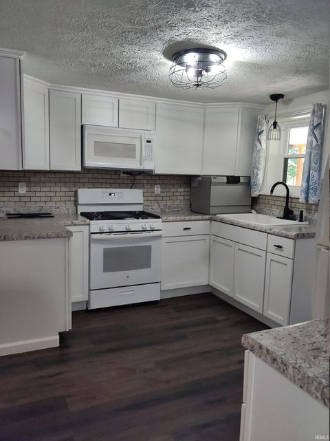 Tiny photo for 11896 W Breezy Point Drive, Monticello, IN 47960 (MLS # 202623208)