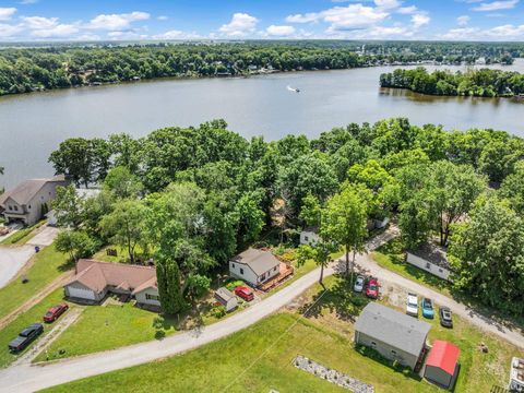 Tiny photo for 11896 W Breezy Point Drive, Monticello, IN 47960 (MLS # 202623208)