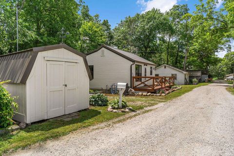 Tiny photo for 11896 W Breezy Point Drive, Monticello, IN 47960 (MLS # 202623208)