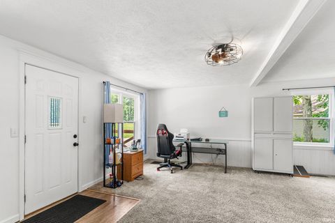 Tiny photo for 11896 W Breezy Point Drive, Monticello, IN 47960 (MLS # 202623208)