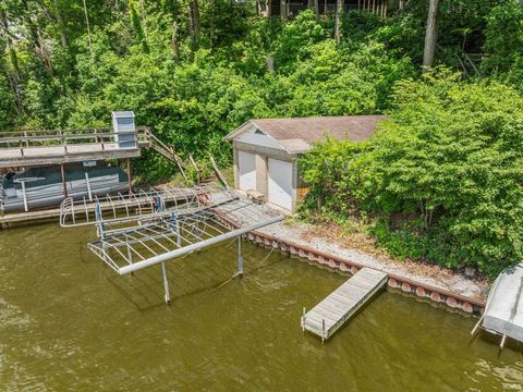 Tiny photo for 11896 W Breezy Point Drive, Monticello, IN 47960 (MLS # 202623208)