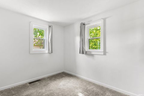 Tiny photo for 11896 W Breezy Point Drive, Monticello, IN 47960 (MLS # 202623208)