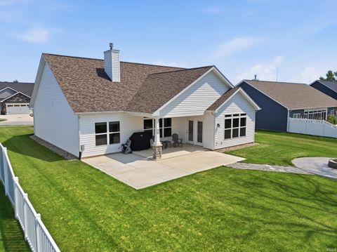 Tiny photo for 5867 Lourdais Court, Fort Wayne, IN 46818 (MLS # 202628366)