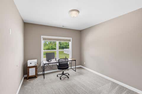Tiny photo for 5867 Lourdais Court, Fort Wayne, IN 46818 (MLS # 202628366)