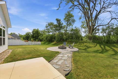 Tiny photo for 5867 Lourdais Court, Fort Wayne, IN 46818 (MLS # 202628366)