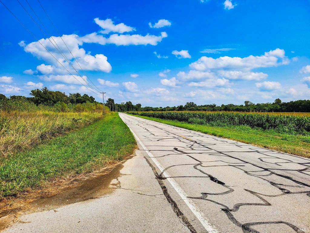 Photo of 3700 Hwy 11 Highway, Mauckport, IN 47142 (MLS # 202536120)