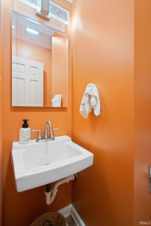 Tiny photo for 6401 WINDWOOD Drive, Kokomo, IN 46901 (MLS # 202636364)