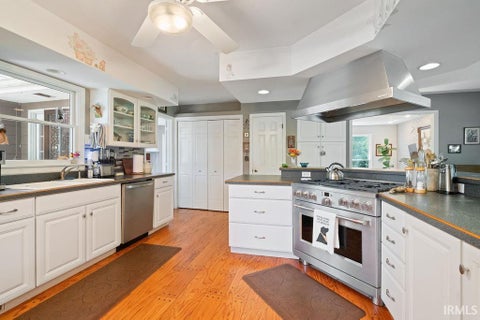 Tiny photo for 6401 WINDWOOD Drive, Kokomo, IN 46901 (MLS # 202636364)