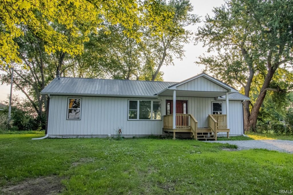 Photo of 1615 N 300 E, Knox, IN 46534 (MLS # 202608884)