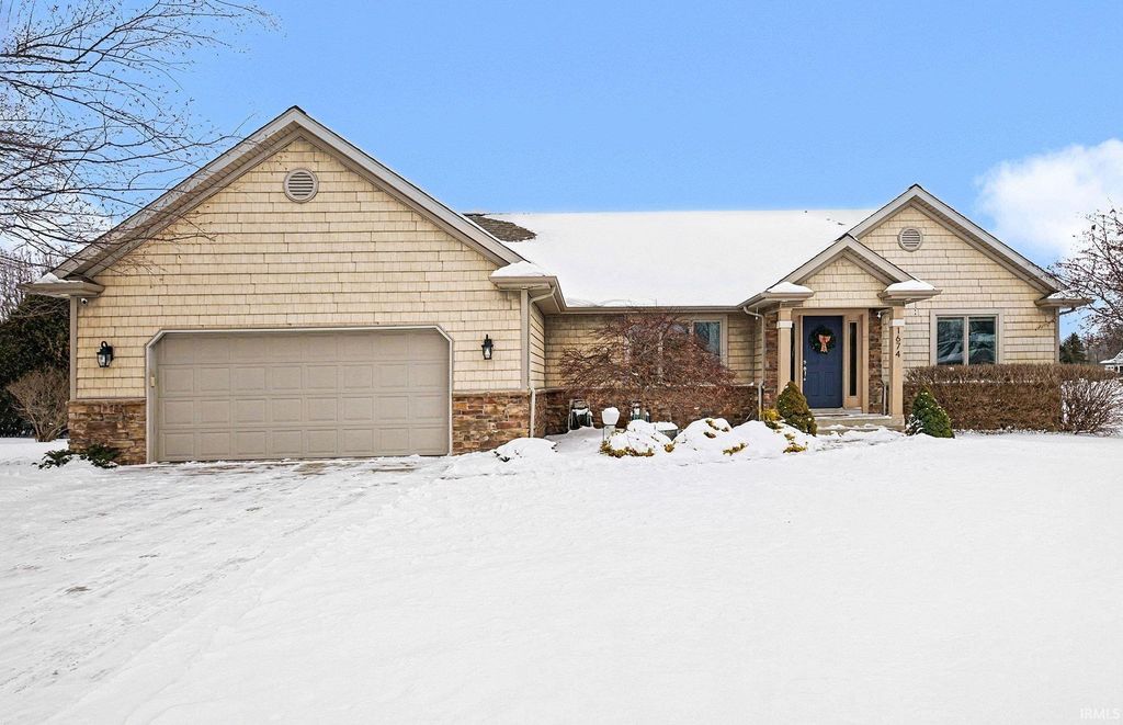 Photo of 1674 S Augusta Lane, Warsaw, IN 46580 (MLS # 202603075)