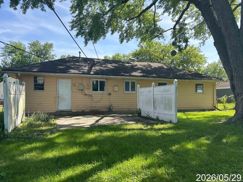 Photo of 624 Elmer Avenue, Fort Wayne, IN 46808 (MLS # 202620833)