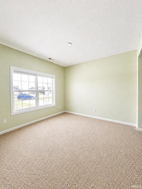 Tiny photo for 11214 Yalumba Pass, Roanoke, IN 46783 (MLS # 202635298)