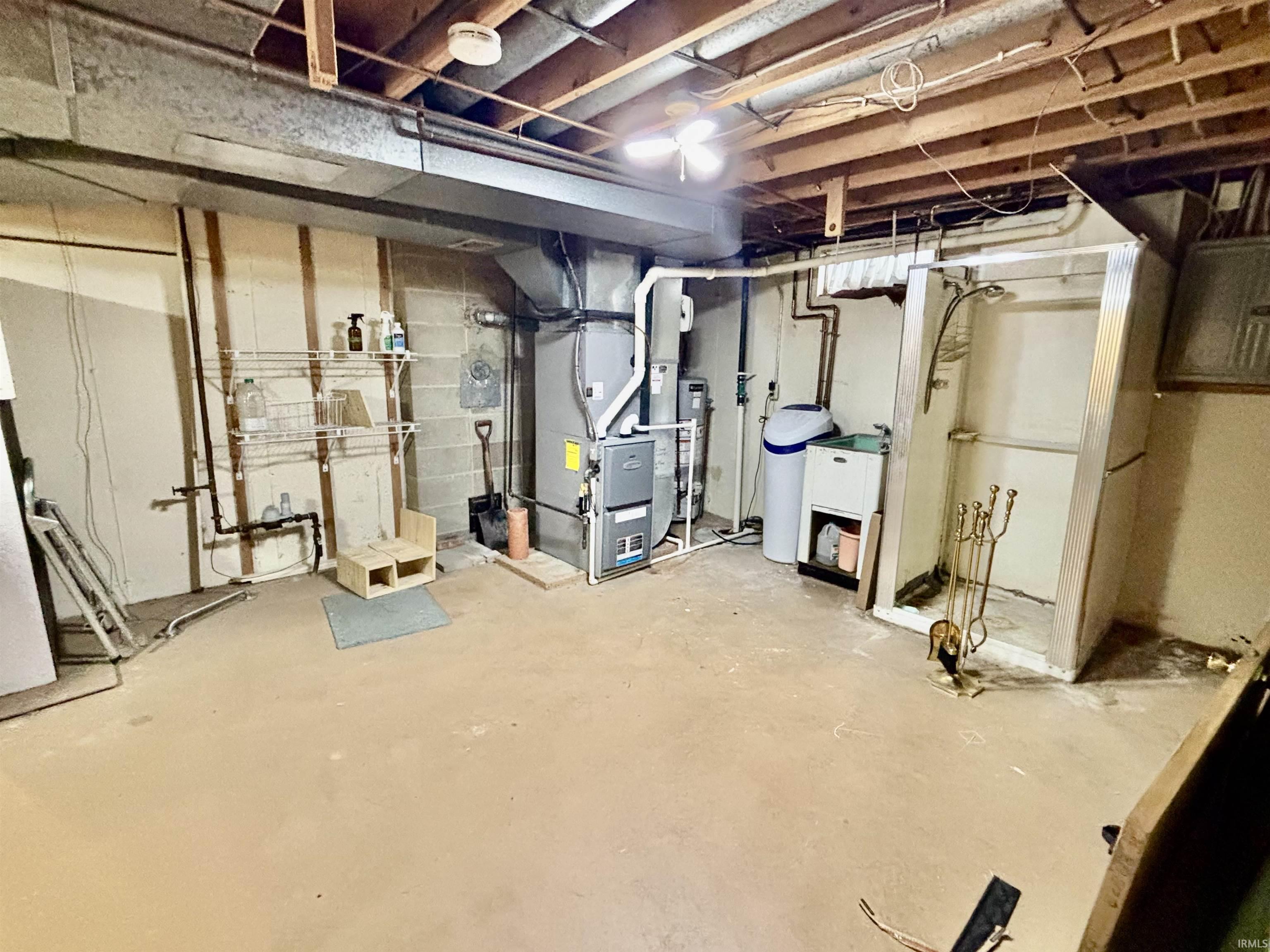 South Bend, Indiana 46614, United States, 3 Bedrooms Bedrooms, ,2 BathroomsBathrooms,Residential,Active,184932