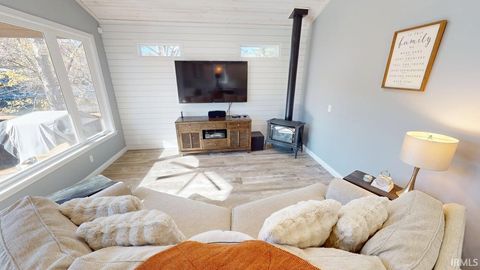 Tiny photo for 6369 N 1225 west Crossroad, Monticello, IN 47960 (MLS # 202545591)