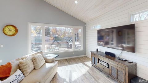 Tiny photo for 6369 N 1225 west Crossroad, Monticello, IN 47960 (MLS # 202545591)