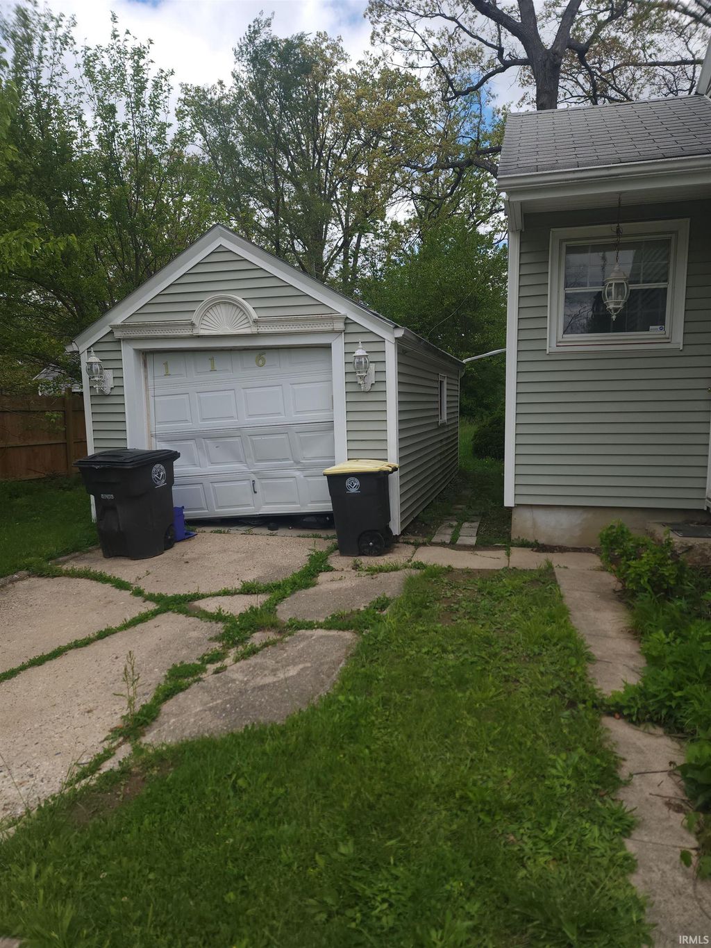 Photo of 116 Burns Boulevard, Fort Wayne, IN 46807 (MLS # 202618598)