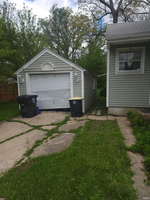 Photo of 116 Burns Boulevard, Fort Wayne, IN 46807 (MLS # 202618598)