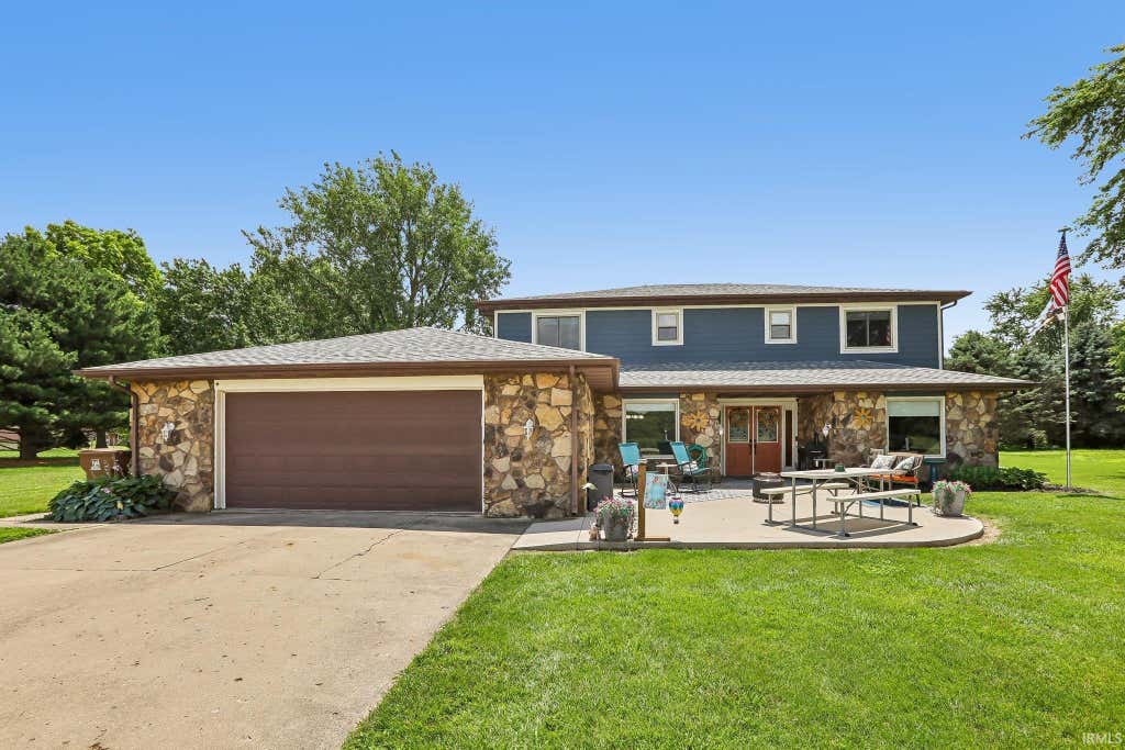 Photo of 149 E County Road 180 N, Frankfort, IN 46041 (MLS # 202629003)