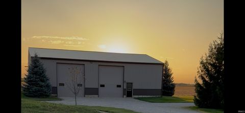 Tiny photo for 5520 S Meridian Road, Pleasant Lake, IN 46779 (MLS # 202604040)